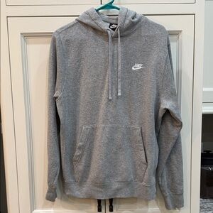 Nike Heather Gray Pullover Hoodie. Womens Small 
Front pocket.